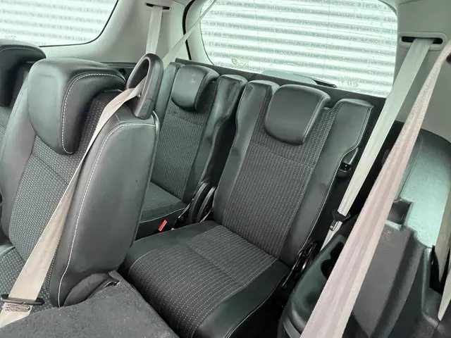 Renault Grand Scénic 1.5 dCi Bose 7p. 2014 Diesel 7