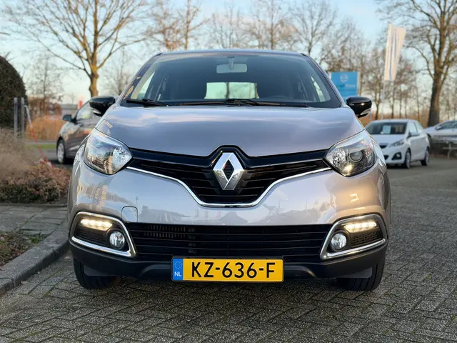 Renault Captur 0.9 TCe Expression 63.000 nap 2016 Benzine 2