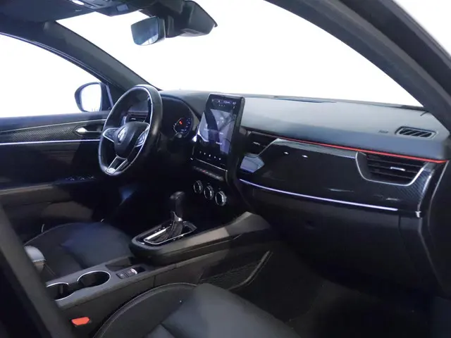 Renault Arkana 1.3 TCe 140 EDC R.S. Line 2021 Benzine 3