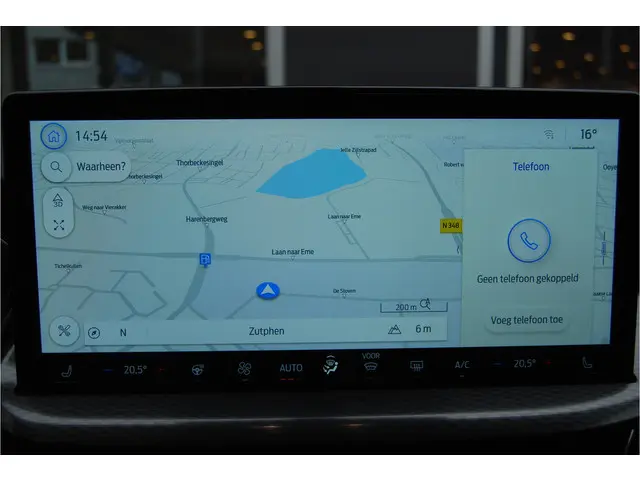 Ford Kuga 2.5 PHEV 243pk Titanium 2024 Hybride Benzine 22