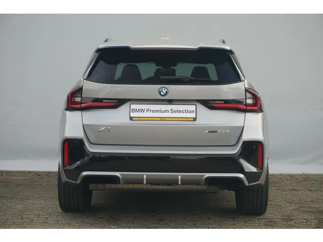 BMW X1 xDrive25e 2025 Hybride Benzine 5