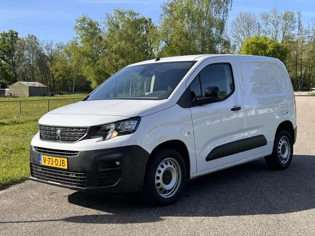 Peugeot Partner 1.5 BlueHDi 130 EAT8 S&S L1 2024 Diesel 1