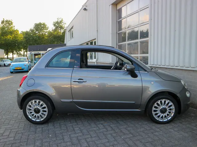 Fiat 500C 0.9 TwinAir Turbo Lounge 2017 Benzine 12