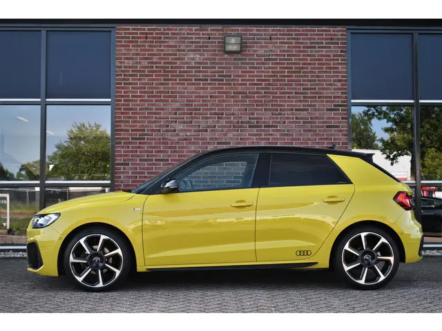 Audi A1 Sportback 30 TFSI S-Edition 2019 Benzine 42
