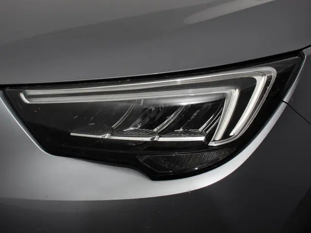 Opel Crossland 1.2 Turbo Innovation 2021 Benzine 25