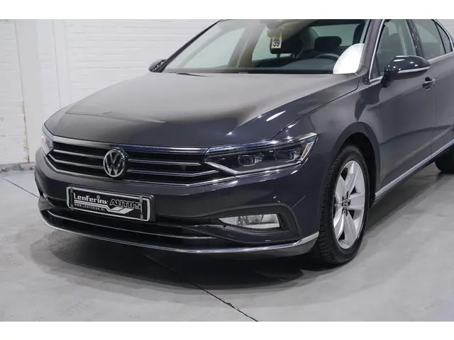 Volkswagen Passat 1.5 TSI Elegance 2020 Benzine 10
