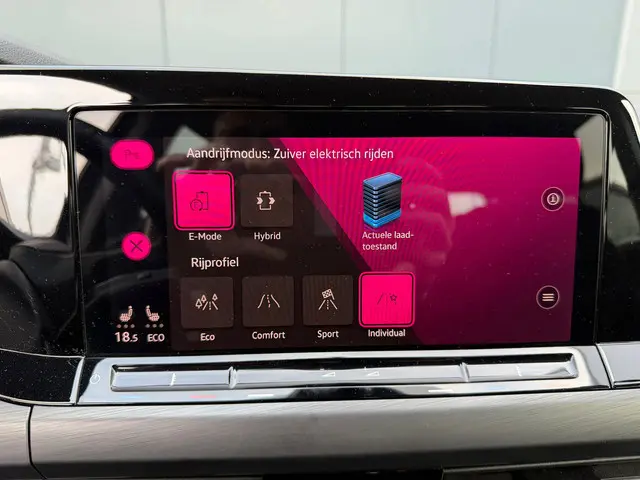 Volkswagen Golf 1.4 eHybrid GTE 2022 Hybride Benzine 35