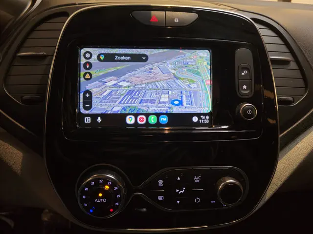 Renault Captur 0.9 TCe Intens Two-Tone 2018 Benzine 19