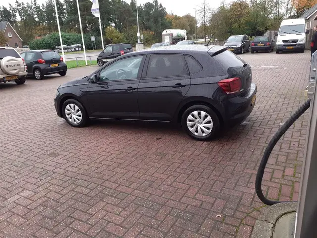 Volkswagen Polo 1.0 MPI Comfortline 2019 Benzine 2