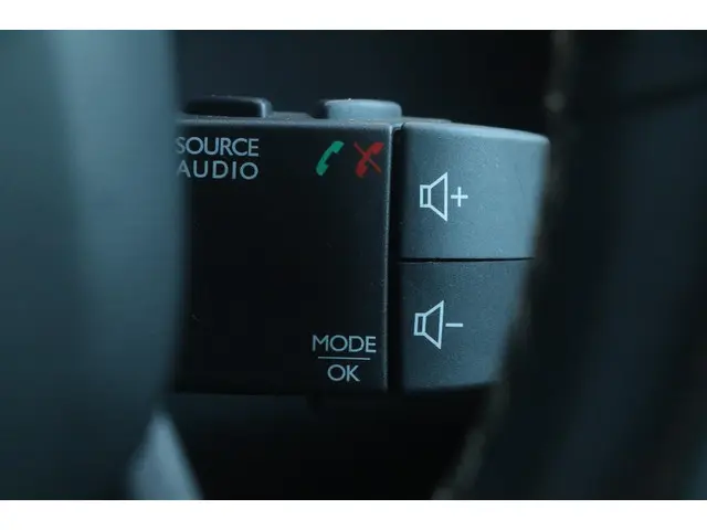 Renault Clio 1.2 GT | AUTOMAAT / GT LINE / VOL! 2013 Benzine 17