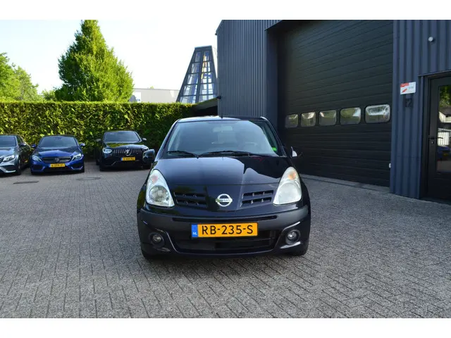 Nissan Pixo 1.0 Acenta 5 Drs 2013 Benzine 2