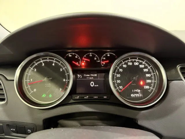 Peugeot 508 SW 1.6 THP Premium Pano/Clima 2014 Benzine 18