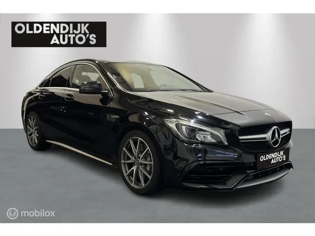 Mercedes-Benz CLA AMG 45 4MATIC 2017 Benzine 3