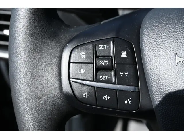 Ford Transit Courier 1.0i EcoBoost Limited 2024 Benzine 15