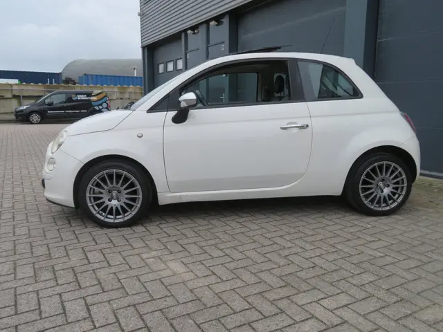 Fiat 500 1.2 Naked 2008 Benzine 3