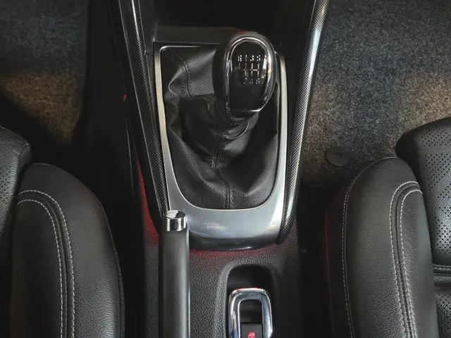 Opel Cascada 1.6 Turbo Cosmo 2015 Benzine 40