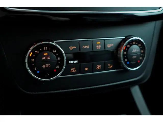 Mercedes-Benz GLS 500 4MATIC 2015 Benzine 16