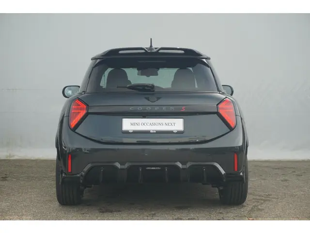 MINI 3-Deurs Cooper S 2025 Benzine 6