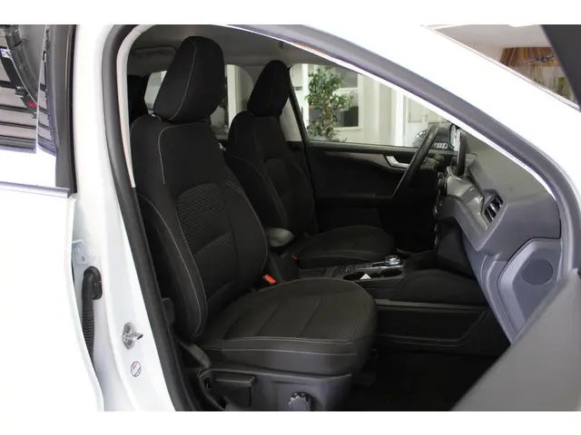 Ford Kuga 2.5 PHEV Titanium 2021 Hybride Benzine 20