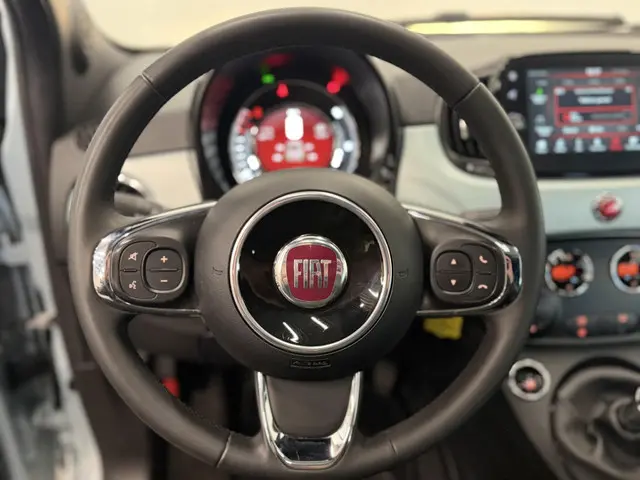 Fiat 500 1.0 Hybrid Dolcevita 2023 Benzine 15