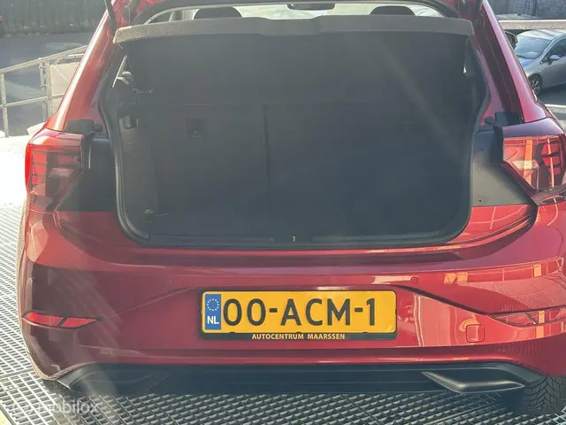 Volkswagen Polo 1.0 TSI Life Business 2022 Benzine 20