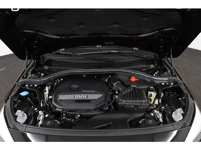 BMW 1 Serie 118i High Executive 2021 Benzine 26