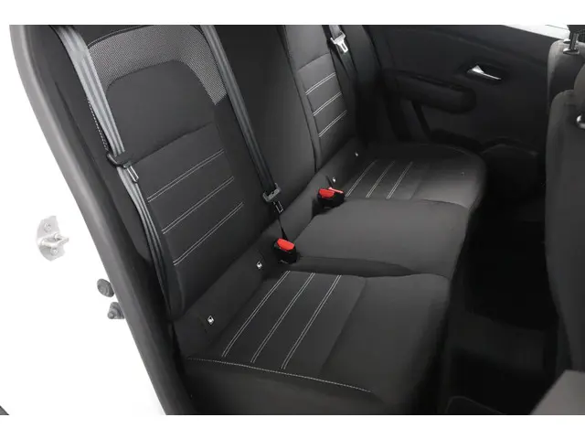 Dacia Sandero 1.0 TCe 90 Comfort 2023 Benzine 12