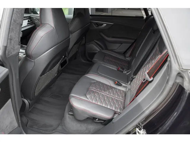 Audi RSQ8 4.0 TFSI quattro 2021 Benzine 48