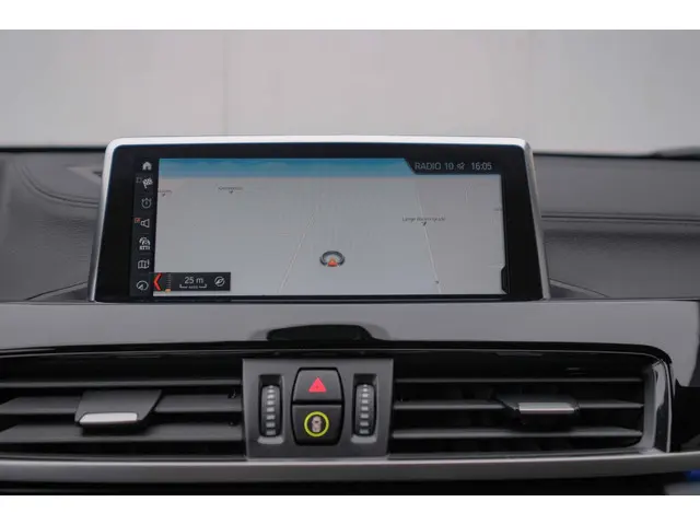 BMW X2 SDrive18i High Executive|Navi|Camera|18'' 2023 Benzine 21