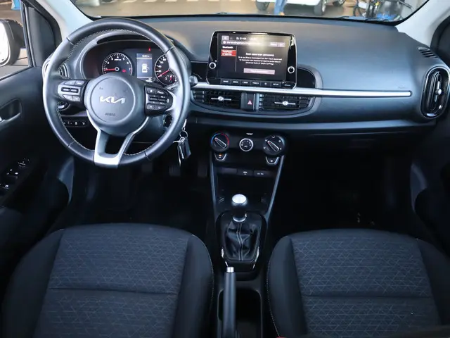 Kia Picanto 1.0 CVVT 67pk DynamicLine 2023 Benzine 5