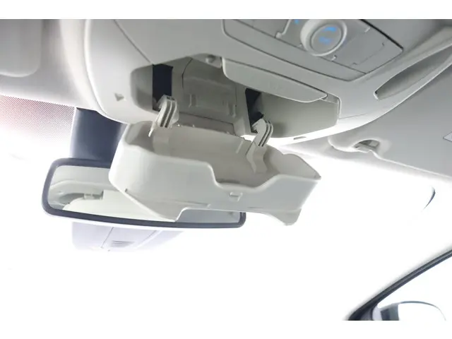 Ford Focus Wagon 1.5 Titanium Edition 2015 Benzine 46