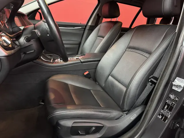 BMW 5 Serie Touring 520i Luxury Edition 2014 Benzine 7