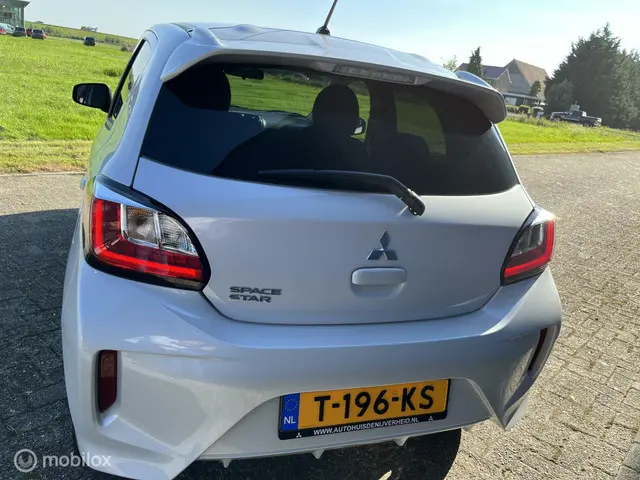 Mitsubishi Space Star 1.2 Dynamic 2023 Benzine 4