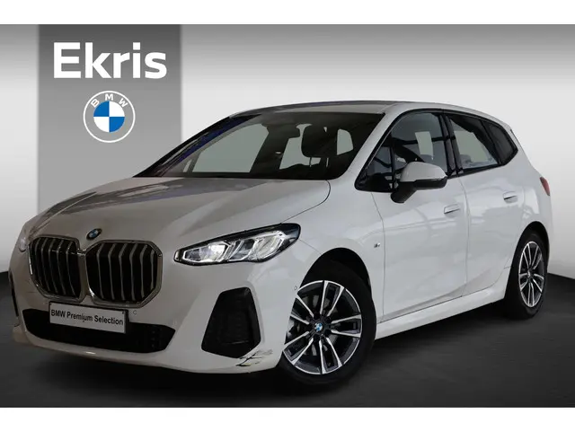BMW 2 Serie Active Tourer 220i 2025 Benzine