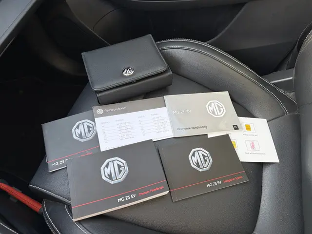 MG ZS EV MG Luxury 45 kWh Aut- 2021 Elektrisch 19