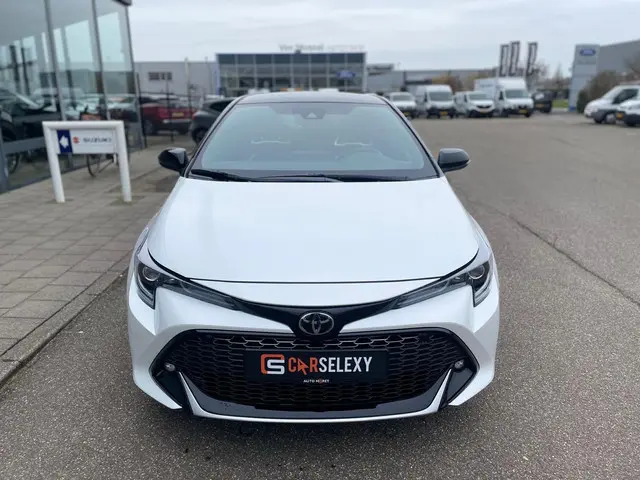Toyota Corolla 2