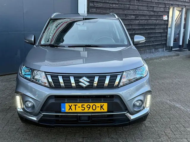 Suzuki Vitara 1.0 Boosterjet Stijl automaat 2019 Benzine 4
