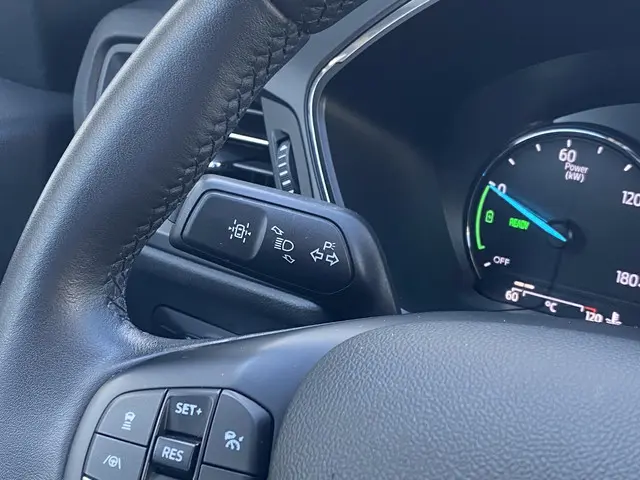 Ford Kuga 2.5 PHEV Titanium X 2020 Hybride Benzine 25