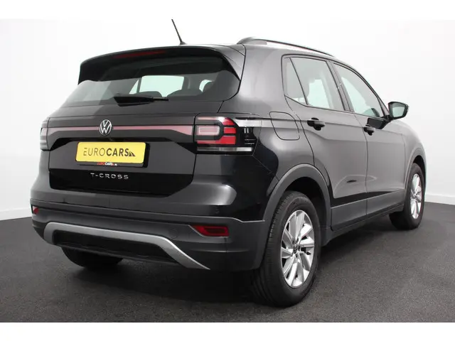 Volkswagen T-Cross 1.0 TSI 110pk DSG Life 2022 Benzine 6