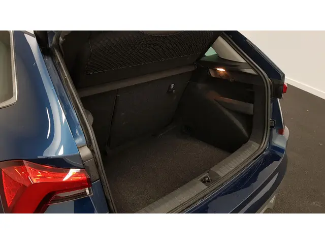 Škoda Kamiq 1.0 TSI DSG Style 2021 Benzine 27