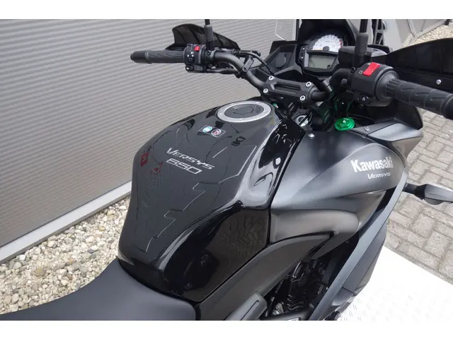 Kawasaki Versys 650 GRAND TOURER 2016 Benzine 13