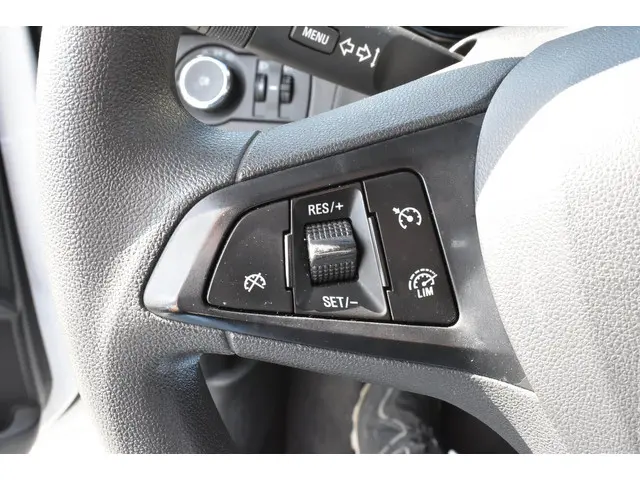 Opel KARL 1.0 ecoFLEX Edition 2016 Benzine 22