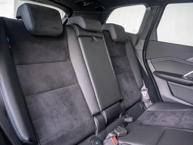 BMW iX1 eDrive20 2025 Elektrisch 10