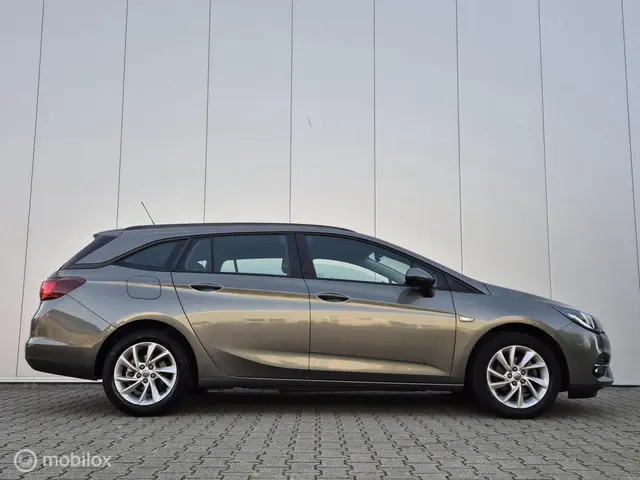 Opel Astra Sports Tourer 1.2 Edition 2020 Benzine 6