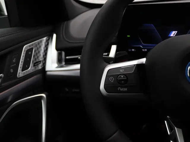 BMW iX1 eDrive20 2025 Elektrisch 13