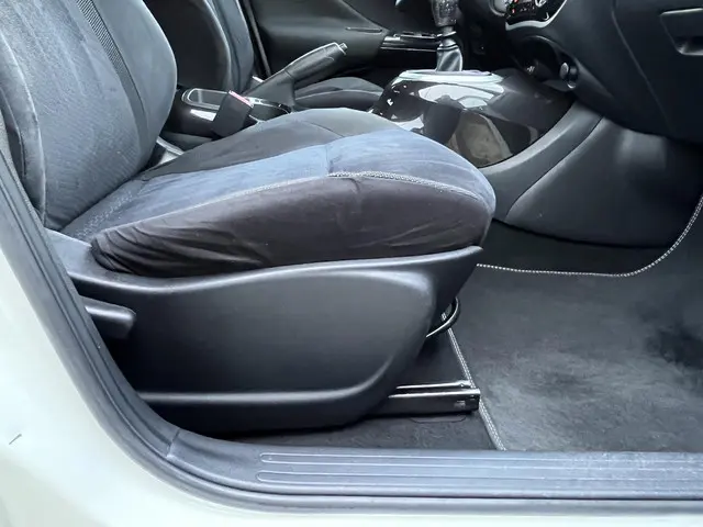 Nissan Juke 1.2 DIG-T S/S Connect Edition 2014 Benzine 24