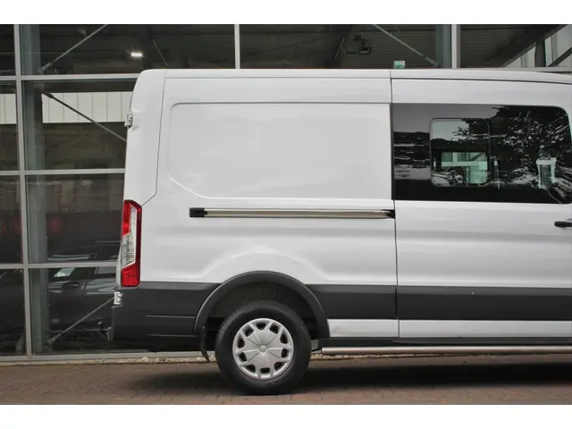 Ford Transit 330 2.0 TDCIL3H2DCTr 2017 Diesel 8