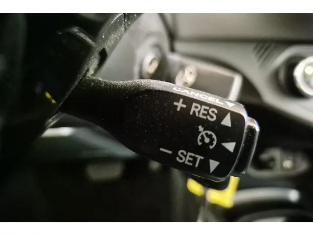 Toyota Yaris 1.5 Hybrid Aspiration 2018 Hybride Benzine 21