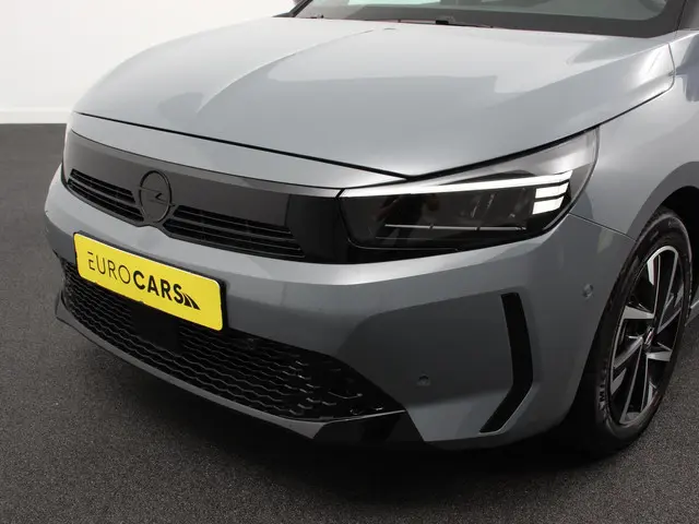 Opel Corsa 1.2 Turbo GS 2024 Benzine 30