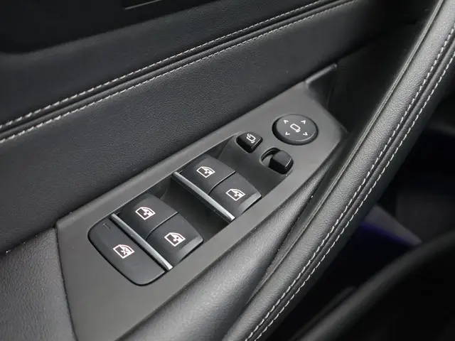 BMW 5 Serie 540i M-SPORT 2022 Benzine 70